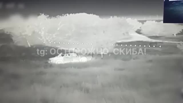 Уничтожение личного состава противника прямыми попаданиями оптоволоконных дронов с тепловизионным...