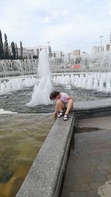 Фонтан в Телецентре вчера