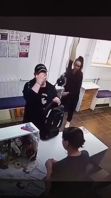 Самая честная реакция мужика на заказ жены.