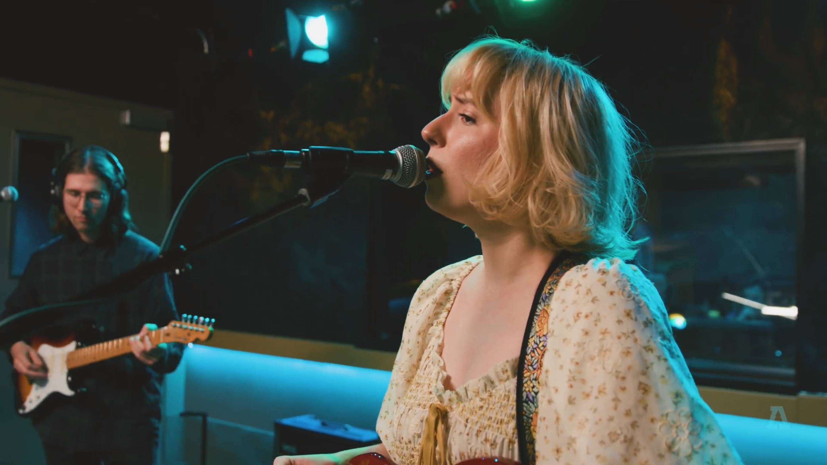 Jordana - Any Major Dude Will Tell You (Steely Dan Cover)