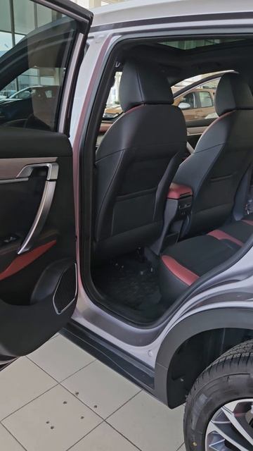 Geely Coolray '2024
