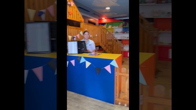 Alila Seminyak 5*
Входит в сеть Hyatt. Индонезия о. Бали