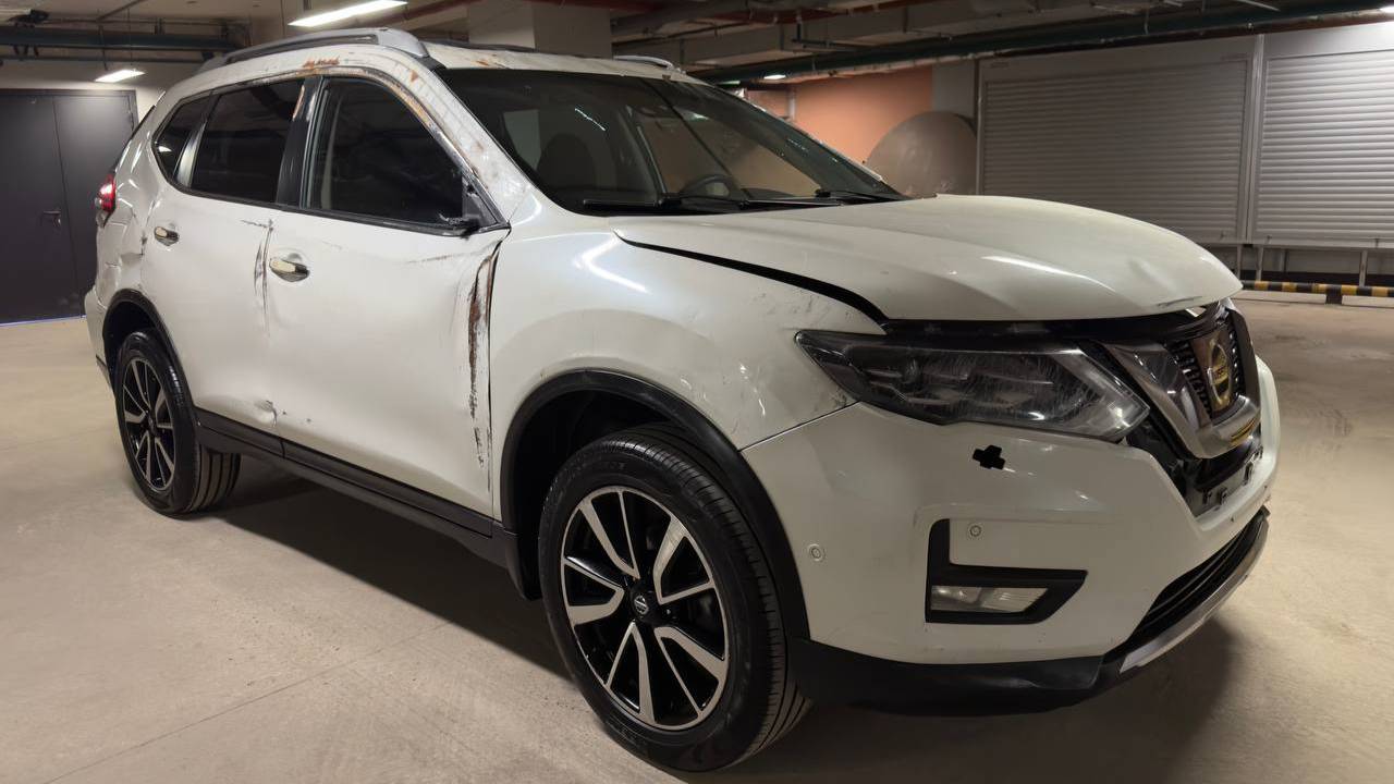 Nissan X-Trail; 2,5 AT; 2021; Белый