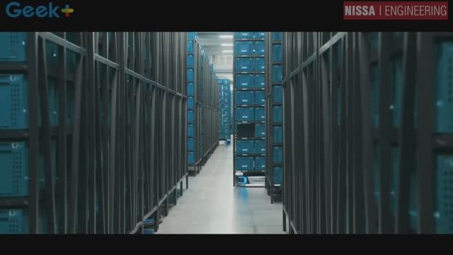 PopPick (инвентарный ящик к человеку) in Askul company (Japan)
