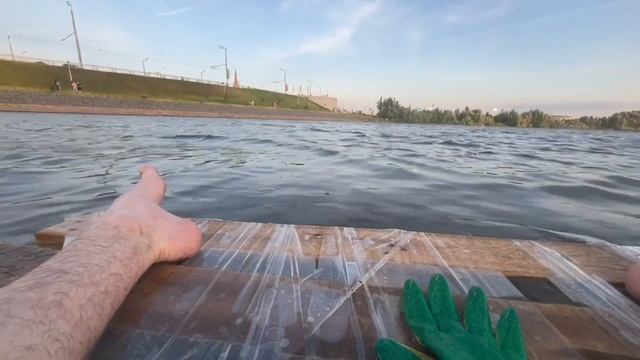 РОБЕРТ 100 ДНЕЙ ВЫЖИВАЕТ НА ПЛОТУ!!! | Нарезка стрима