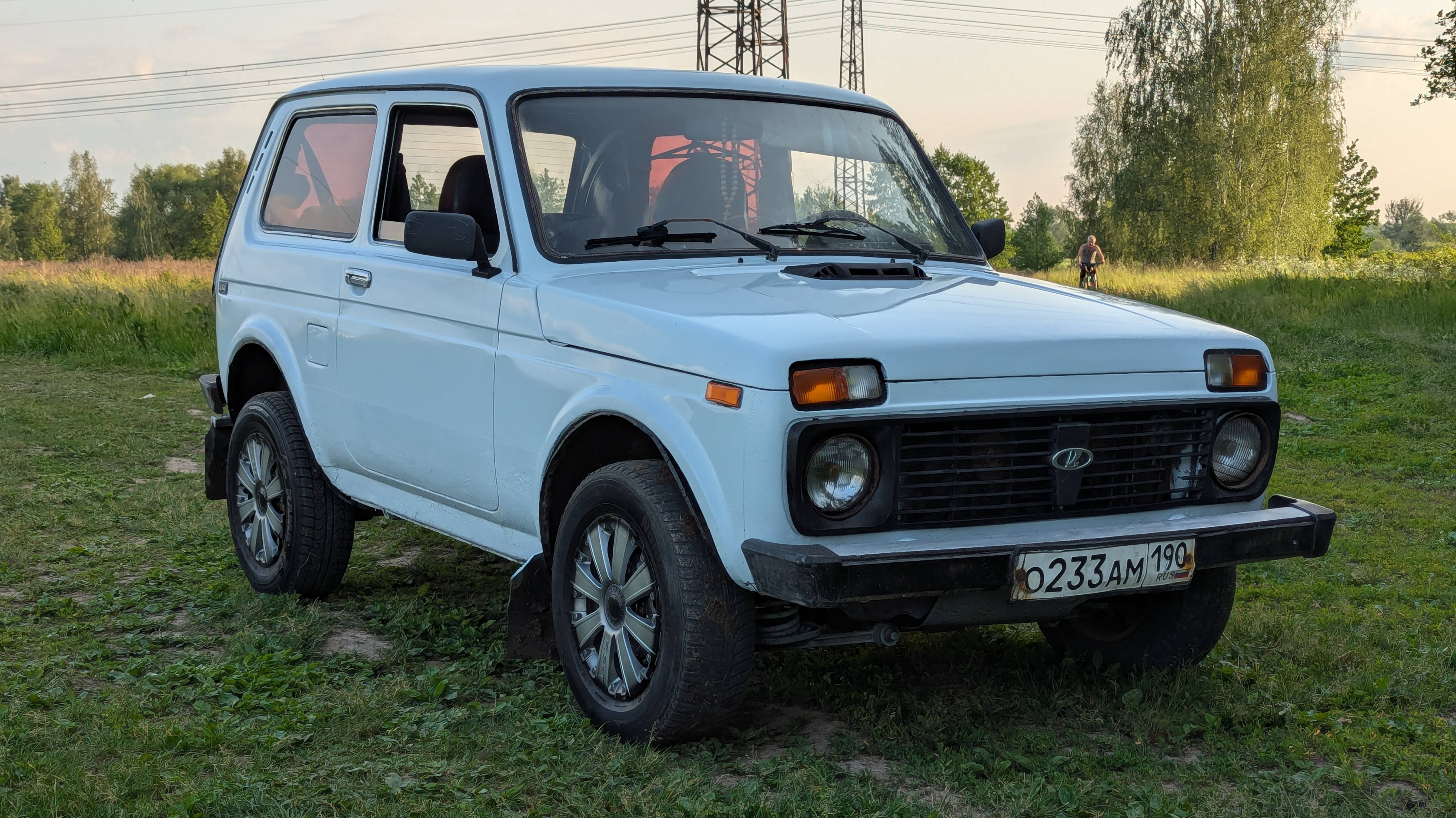 НИВА ЗА 270 ТЫСЯЧ РУБЛЕЙ 2009 ГОД