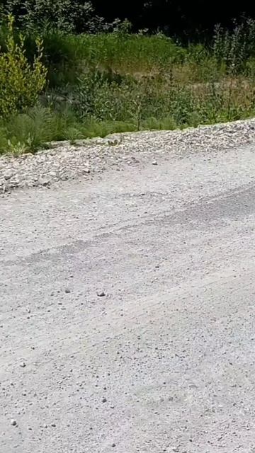 Новая дорога по улице Мирная в Сукко не становится лучше