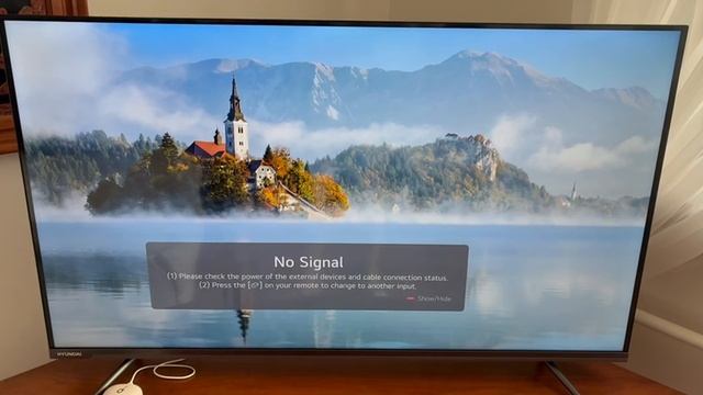 Логотип webOS при выключении ТВ Hyundai