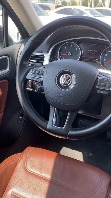 Volkswagen Touareg '2016 II Рестайлинг
