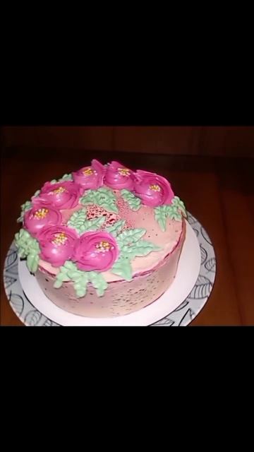 Торт 🍰 с цветами 🌸.
