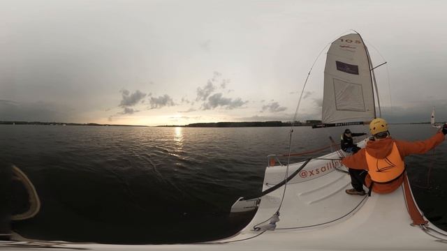 Гонки на лодках МХ700 клуба X-Sailing на пироговском водохранилище. Тренировка старта.