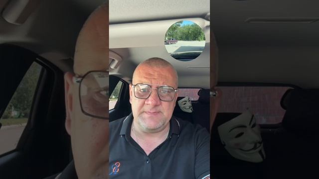 Украинские нелюди пятые сутки не забирают своих погибших побратимов. Тела разлагаются в рефах