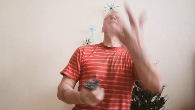 Второй комочек из 6 сердечек, гвозди 200. 6