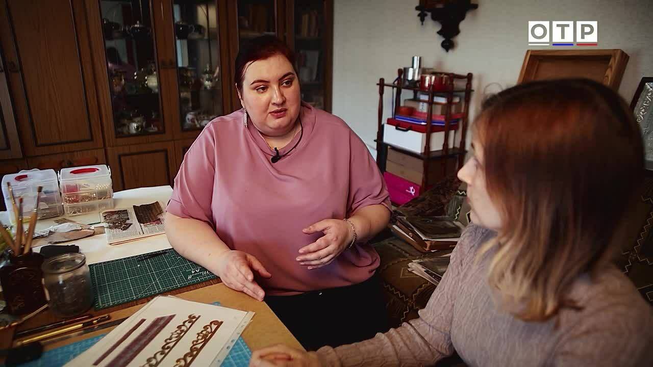 Фольга, вера и наследие: как Мария Сухова продолжила семейную традицию иконной реставрации