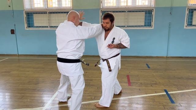 Школа Кёкусинкай / 2 й кю / Гэкисай дай - Бункай / Фрагмент фильма