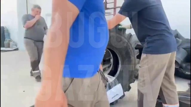 Очередные машины с гуманитарным грузом в 37 полк