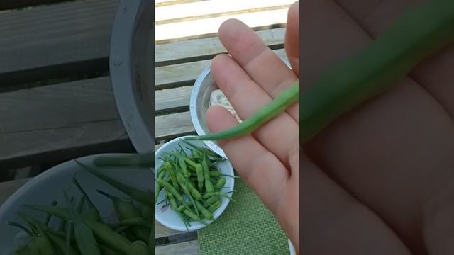Делаю витаминный салат.