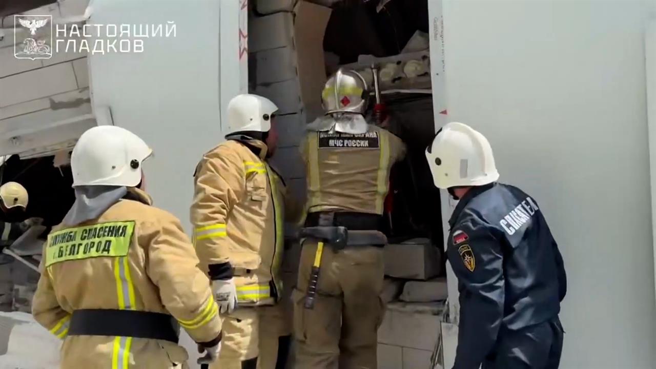 Гладков сообщил о погибшем при ударе ВСУ по заправке в Белгороде