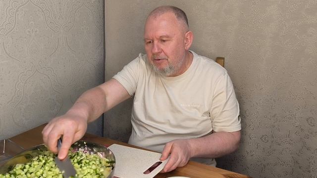 Вкусная окрошка! Готовим много, съедаем быстро!