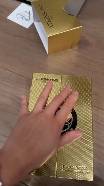 ЗЯ прислали шикарные золотые коробки с ароматами Atkinsons💃