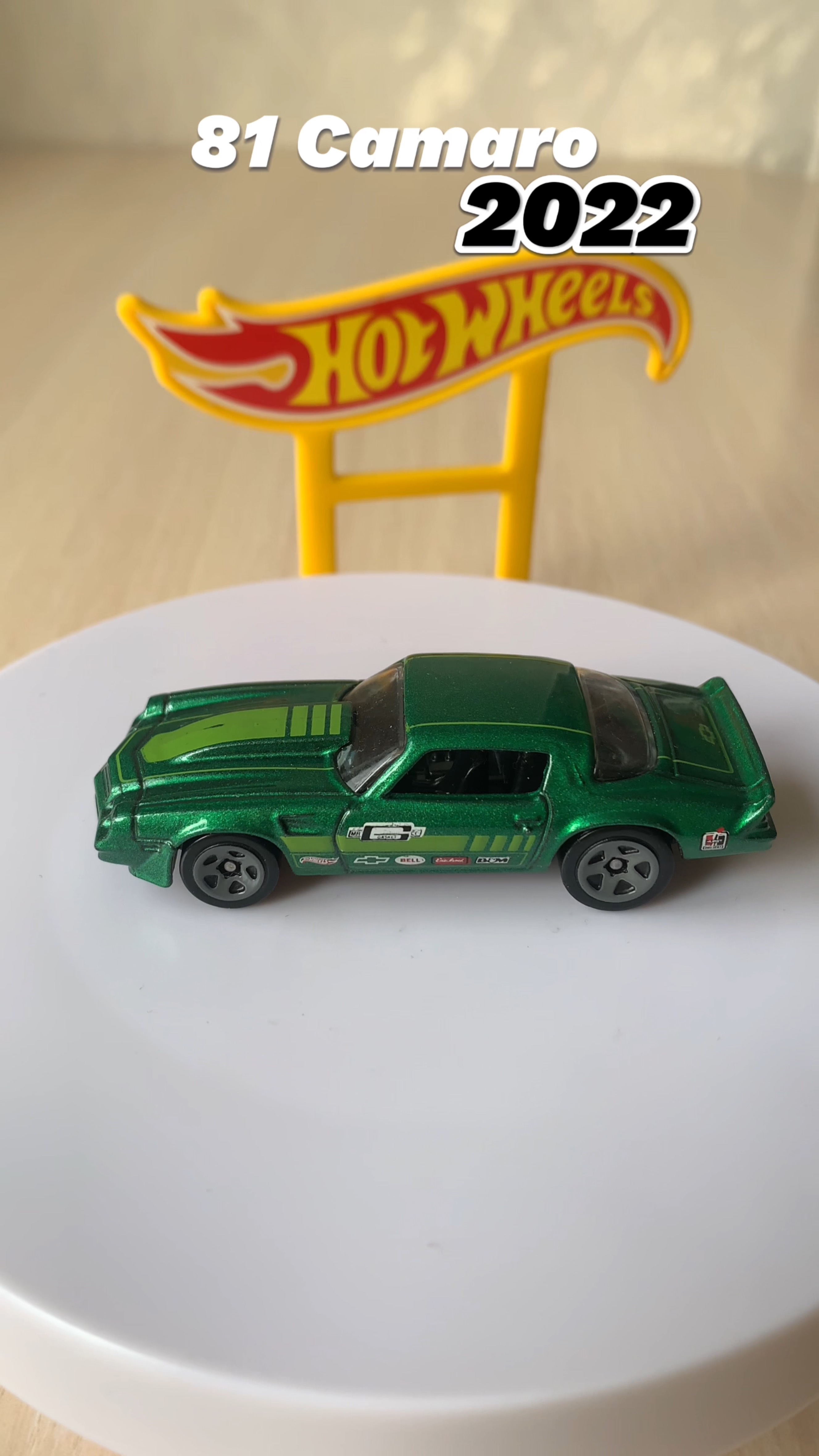 81 Camaro 2022 Hot wheels