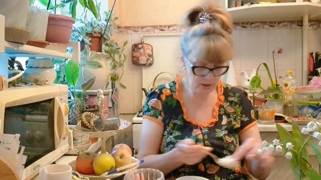 1000008494.mp4.  🚀🖋️ДЕТОЧКУ♥️КОНФЕТРЧКУ КОРМИМ🤣🚀🖋️🚀