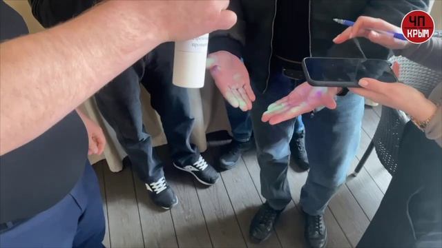 Двое симферопольцев притворились решалами, чтобы отжать у ялтинского коммерса почти полтора миллиона