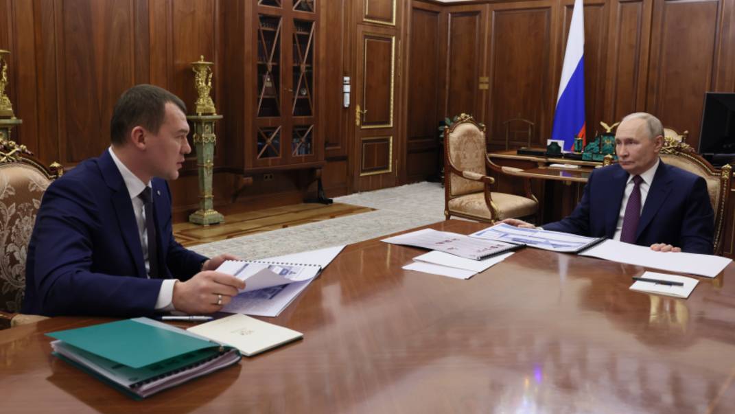 Путин обсудил с Дегтяревым реформу детского спорта и развитие международного сотрудничества