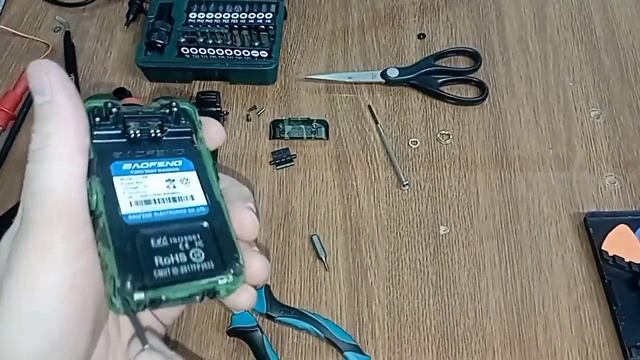 Радиостанция Baofeng UV-5R  отказ работы клавиатуры. Не могу
