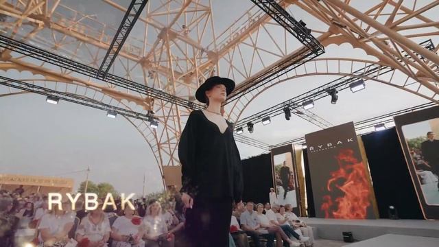 Парижская неделя моды (2025)