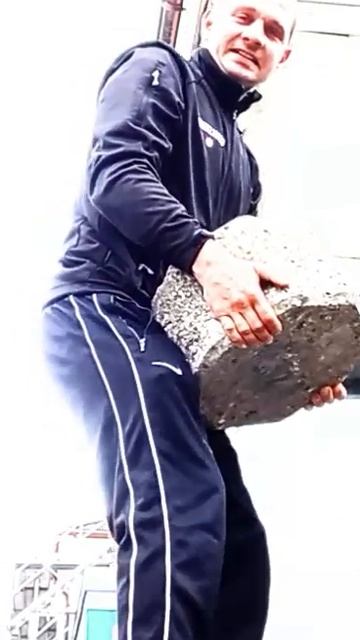 1000004184.mp4