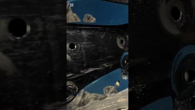 Джили Окаванго. Замена хромированных молдингов.