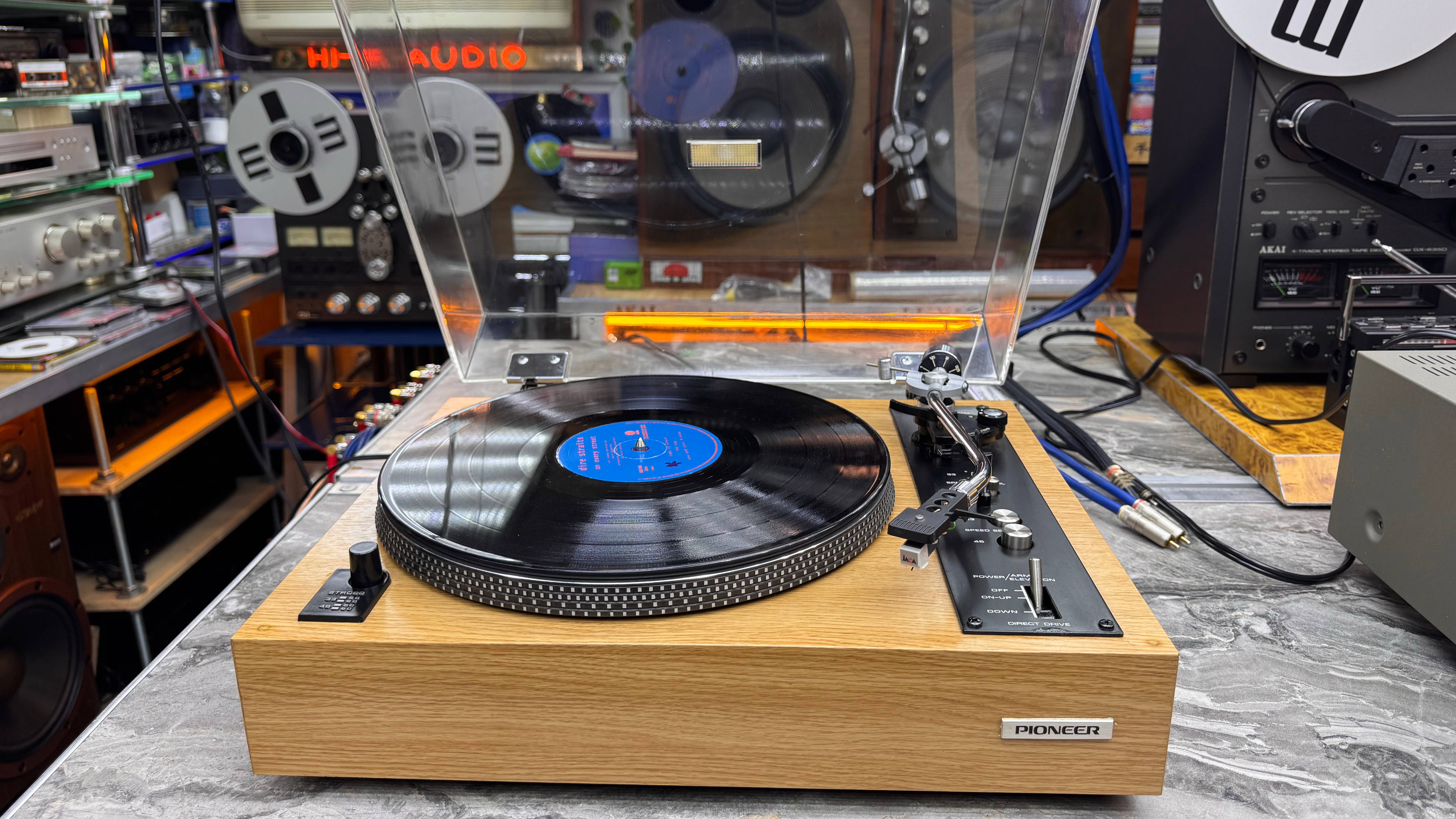 Pioneer PL-1100D виниловый проигрыватель