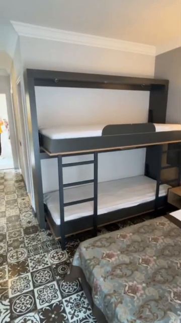 Family bunkbed (семейный номер с двухъярусной кроватью) в Crystal Aura 5* (Турция/Кемер-центр-2)
