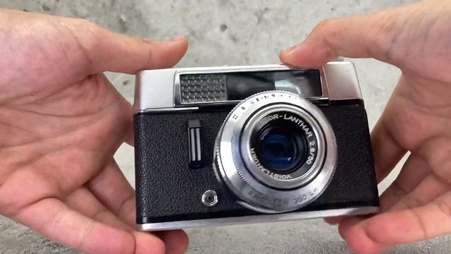 Винтажная пленочная фотокамера Voigtlander Vitoret Lr