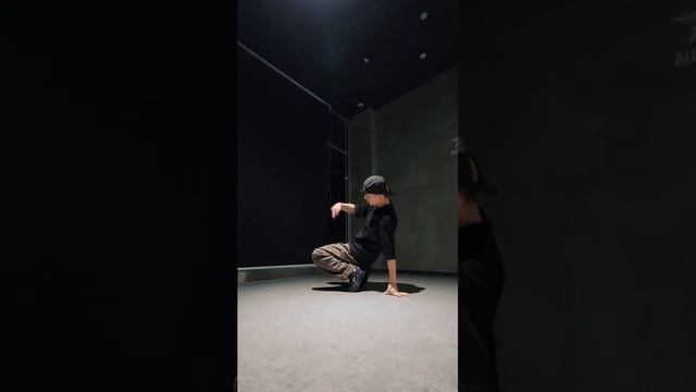 How to 6step _ Bboy Mario _ Breaking Tutorial _ Footwork