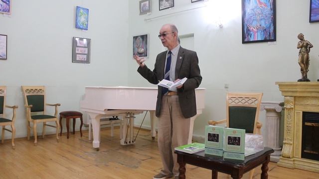 Евгений Скоблов о рубрике КНИЖНАЯ ПОЛКА.Собрание АРЛ в ДК Гайдаровец.  10 июня 2025