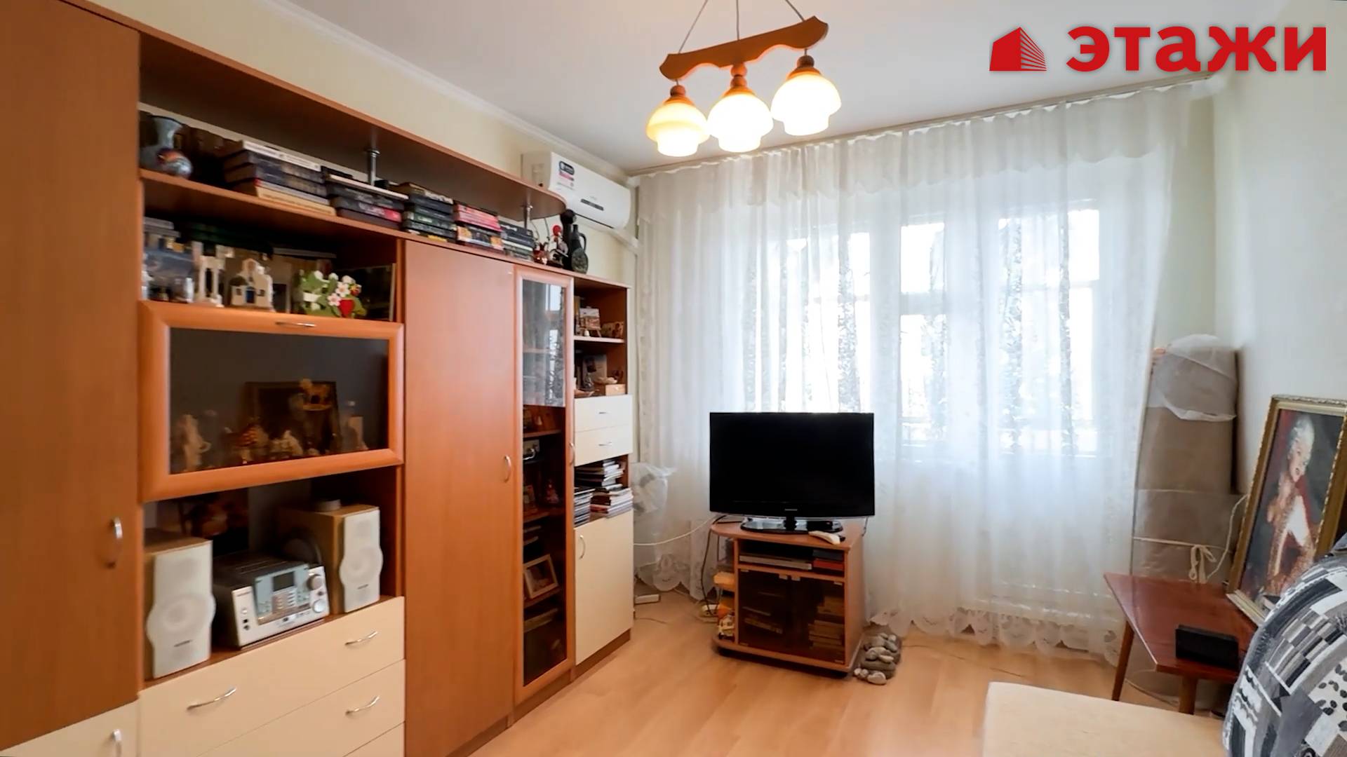 Репина, 39