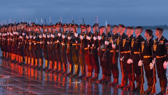 Военно-музыкальный фестиваль «Виват, Амур!» завершился грандиозным плац-концертом