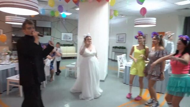 4 свадьбы Финалист шоу Хочу к Меладзе Артур Тринев п?