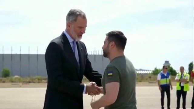 Стало известно, что говорит Зеленский во время своих визитов в другие государства