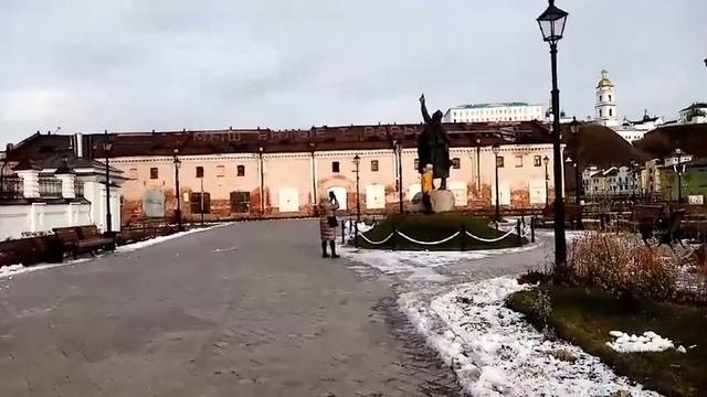 Улица Мира и Базарная площадь в Тобольске.