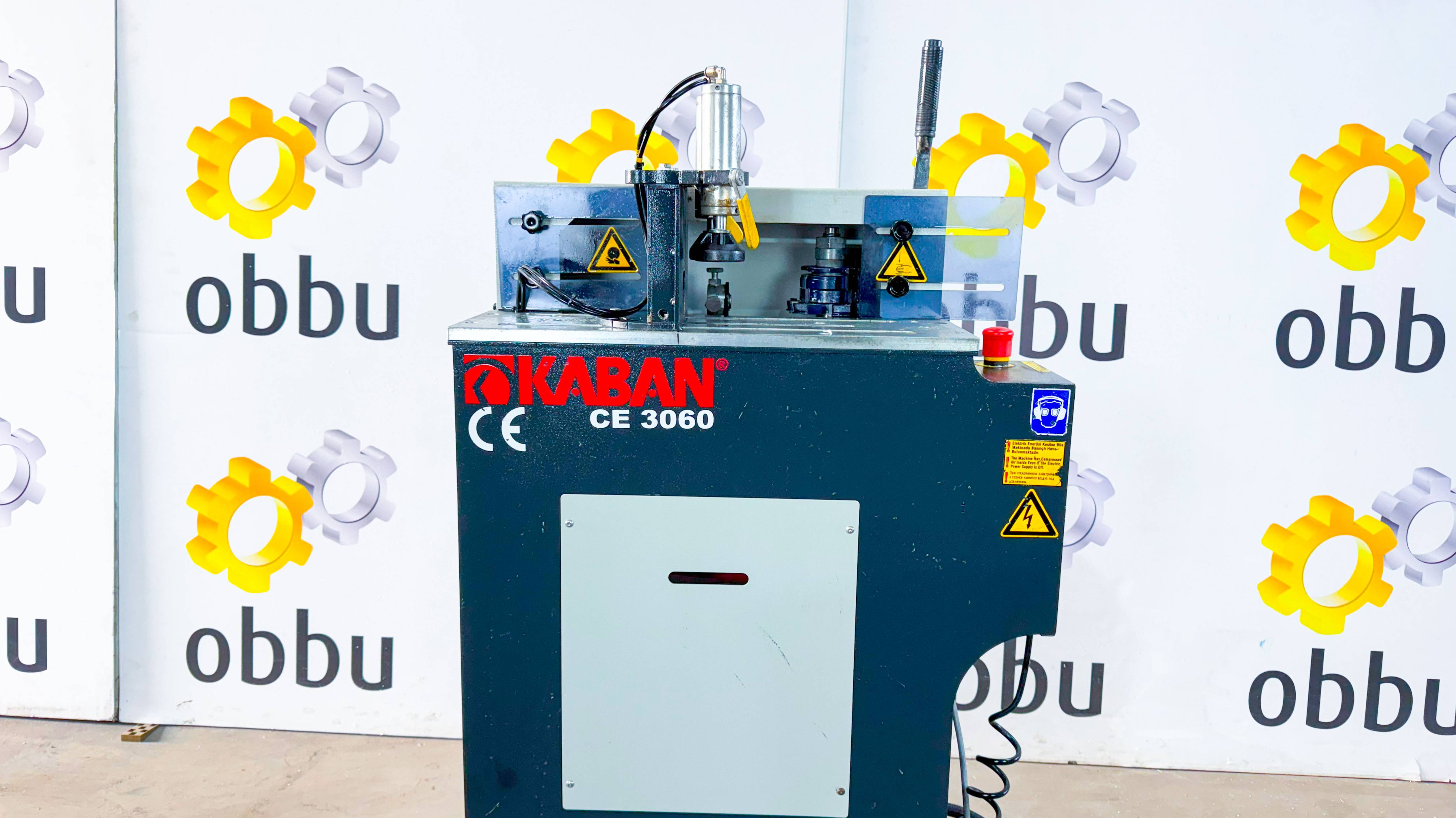 KABAN CE 3060 Станок для фрезерования торцов импоста — OBBU.RU