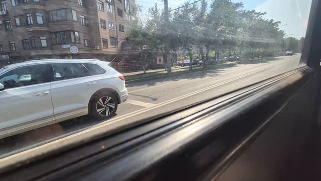 Веселые покатушки на маршрутке по городу GIGATRON 2+1