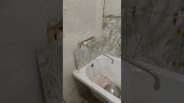 продолжение ремонта ванной комнаты