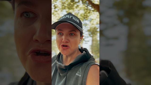 РАСКЛАД ТАРО ОНЛАЙН: Как с НИМ СЕБя вести?