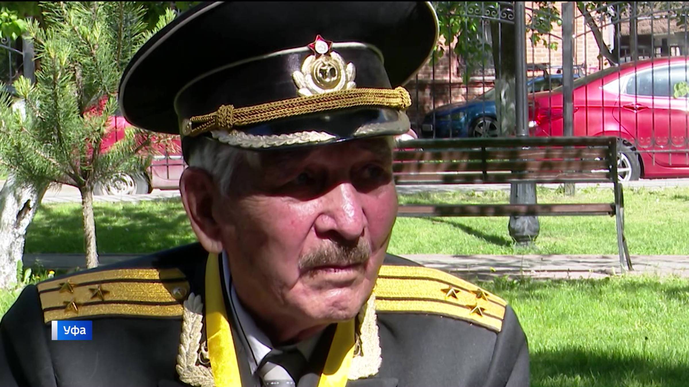 Летописец эпохи: 90 лет исполнилось башкирскому поэту и журналисту-международнику Мадрилю Гафурову
