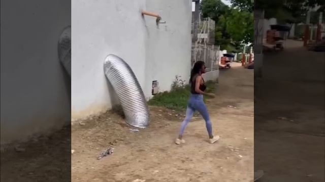 Так вот и в мистику верить начнёшь 😅