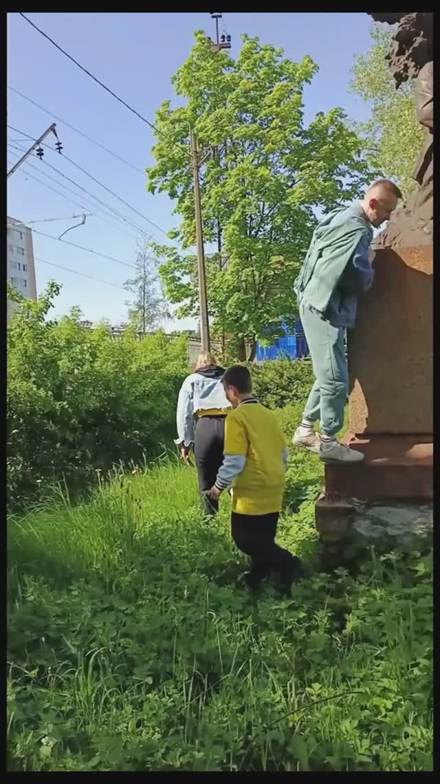 Приключенческий квест
По маршруту
#сокровищеимператора, #квест, #игры, #семейныйотдых, #свидание