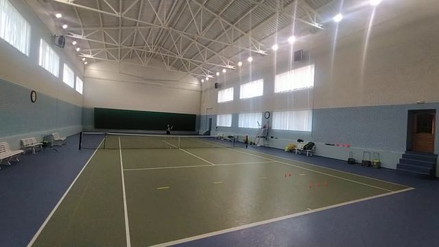 Артем только справа треугольник на з.л. в левый угол слабый в 1/8 сильный в 1/4 корта подряд 114 раз